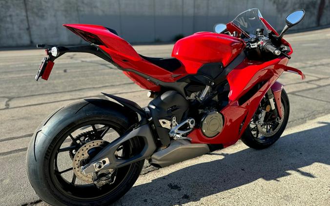 2026 Ducati Panigale V4