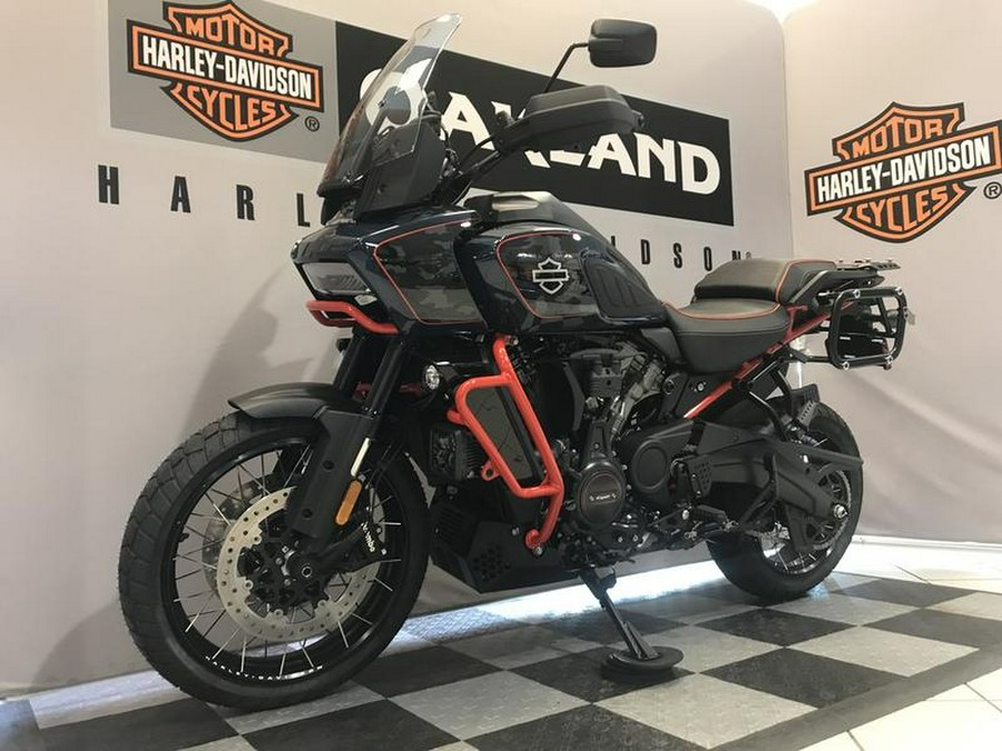 2025 Harley-Davidson® CVO™ Pan America®