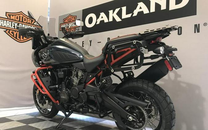 2025 Harley-Davidson® CVO™ Pan America®