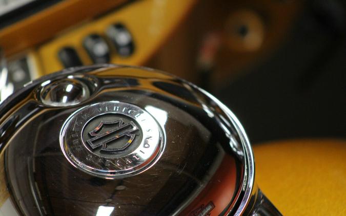 FLHTKSE 2015 CVO™ Ultra Limited