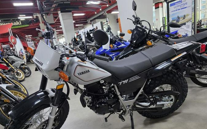 2027 Yamaha TW 200