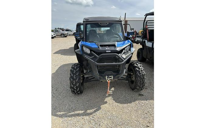 2023 Commander XT 700 - Can-Am