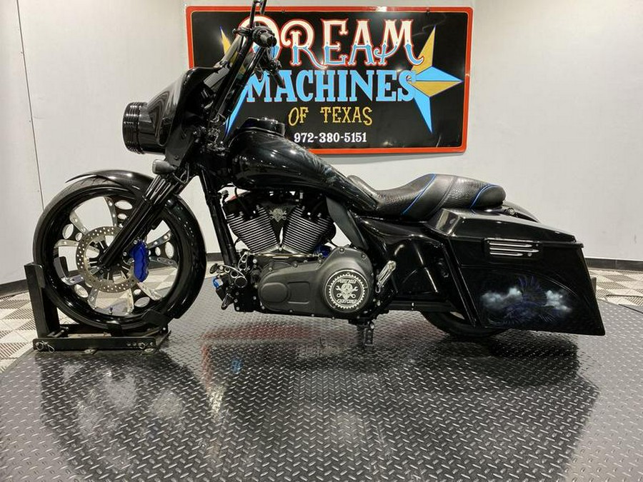 2012 Harley-Davidson® FLHP - Road King® Police