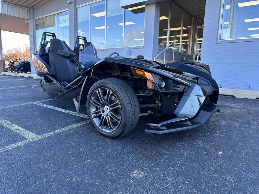 2017 Slingshot Slingshot