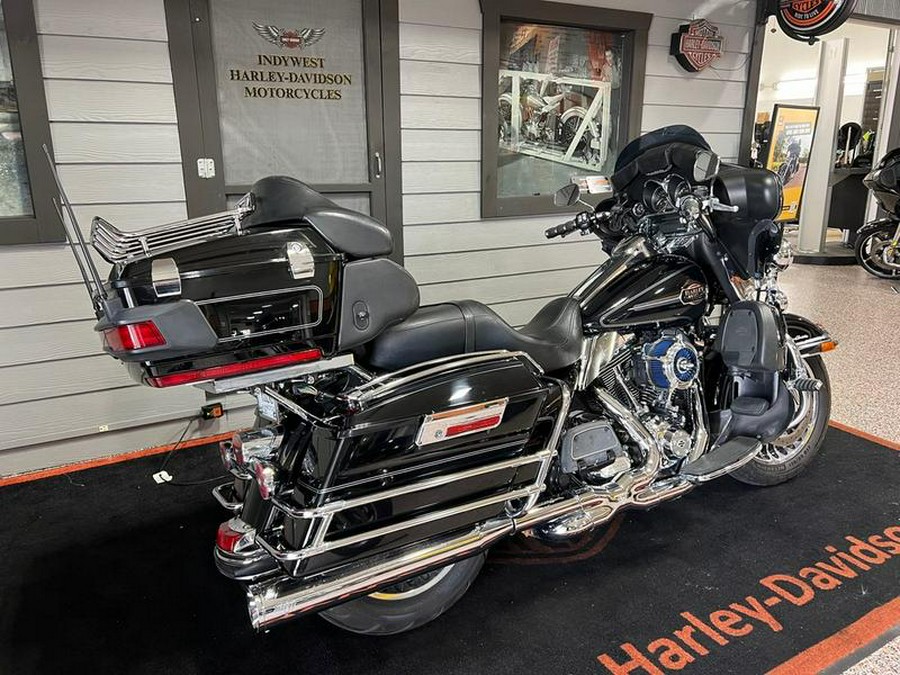 2012 Harley-Davidson® FLHTCU - Electra Glide® Ultra Classic