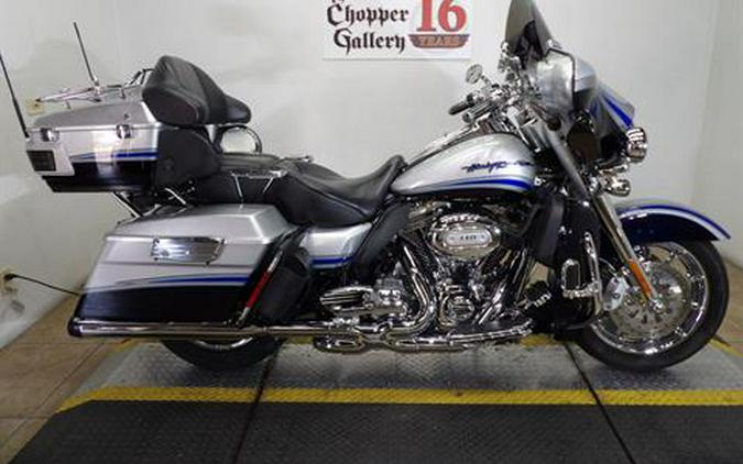 2009 Harley-Davidson CVO™ Ultra Classic® Electra Glide®