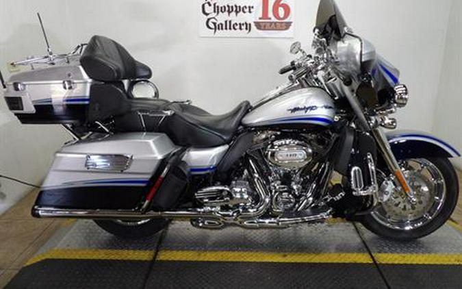 2009 Harley-Davidson CVO™ Ultra Classic® Electra Glide®