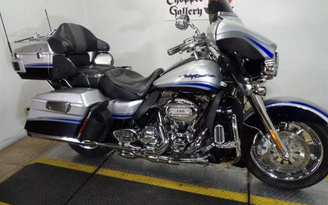 2009 Harley-Davidson CVO™ Ultra Classic® Electra Glide®