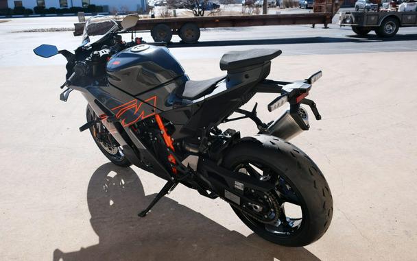 2026 KTM 990 RC R