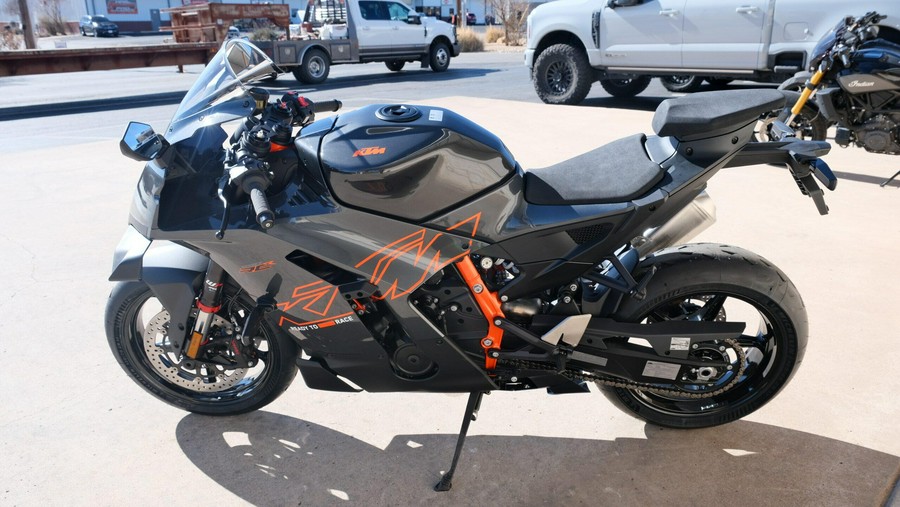 2026 KTM 990 RC R