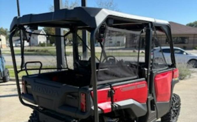 2026 Honda Pioneer 1000-5 Deluxe