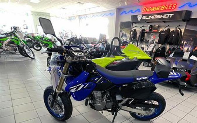 2023 Suzuki DR-Z400SM