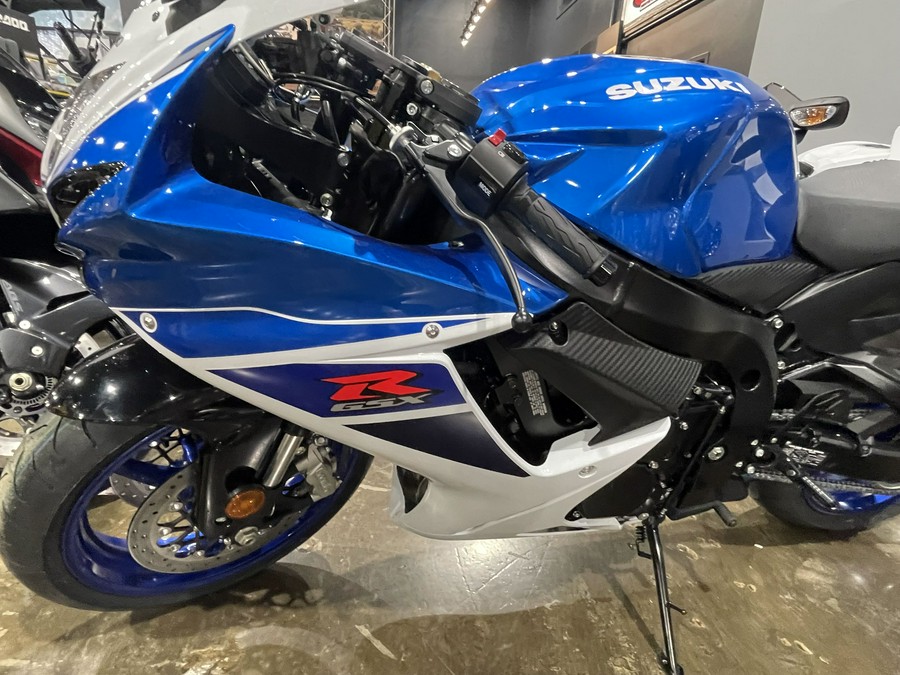 2024 SUZUKI GSX-R600