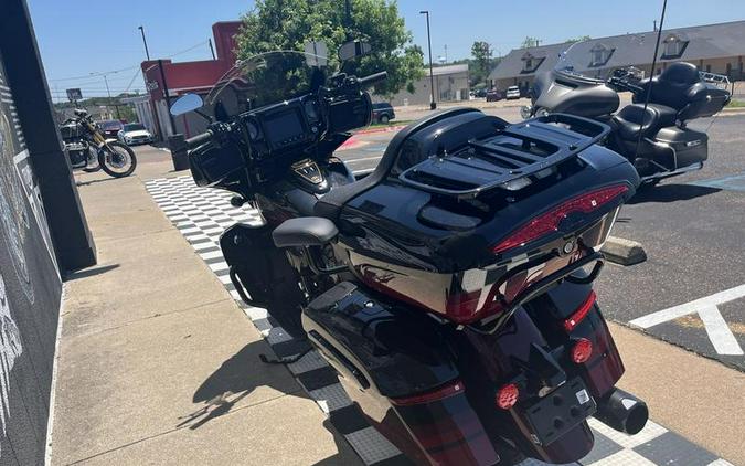 2024 Indian Motorcycle® Roadmaster® Elite Red Candy Over Black Candy