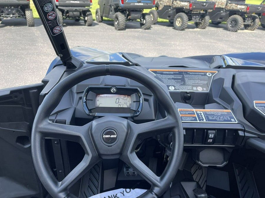 2025 Can-Am® Maverick Sport MAX DPS 1000R