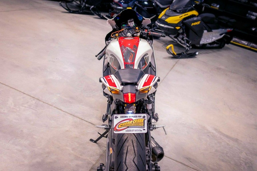 2022 Yamaha YZF-R7 World GP 60th Anniversary Edition