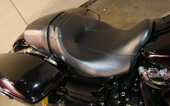 Used 2017 Harley-Davidson Road Glide Special Grand American Touring FLTRXS Motorcycle For Sale In Miami, Florida