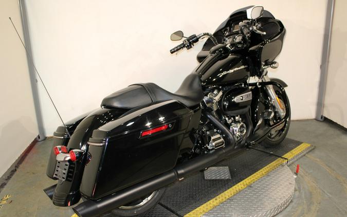 Used 2017 Harley-Davidson Road Glide Special Grand American Touring FLTRXS Motorcycle For Sale In Miami, Florida