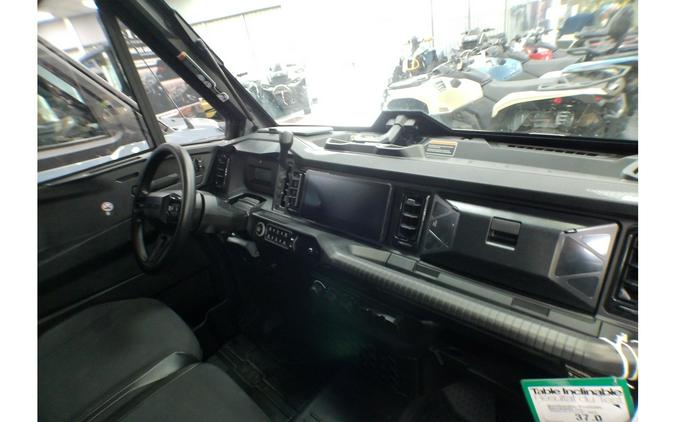 2026 Can-Am SSV DEF MAX LTD 65 HD11