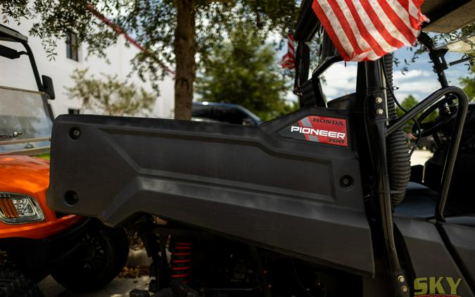 2024 Honda PIONEER 700 DELUXE