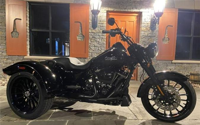 2024 Harley-Davidson® FLRT - Freewheeler®