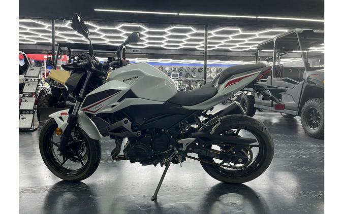 2022 Kawasaki Z400 ABS