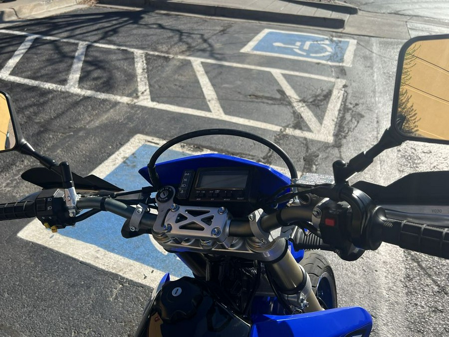 2023 Suzuki DR-Z400SM