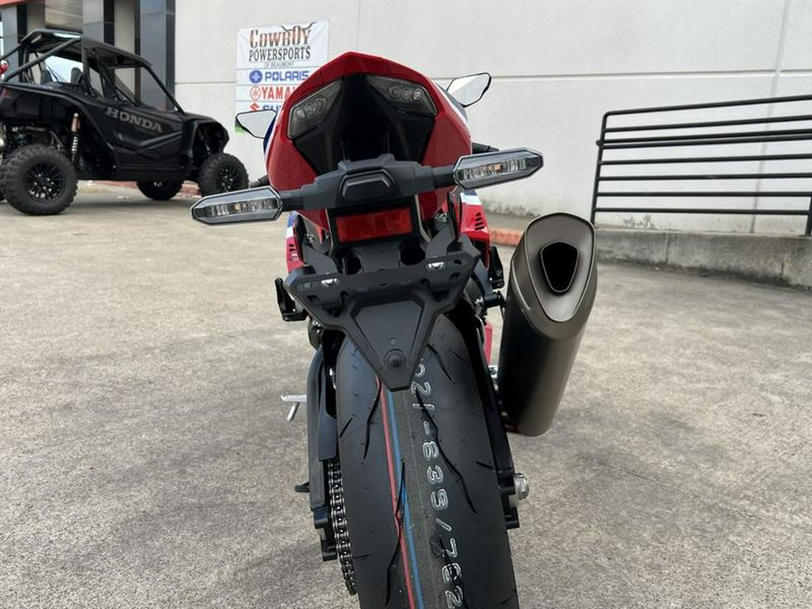 2026 Honda® CBR1000RR-R Fireblade SP