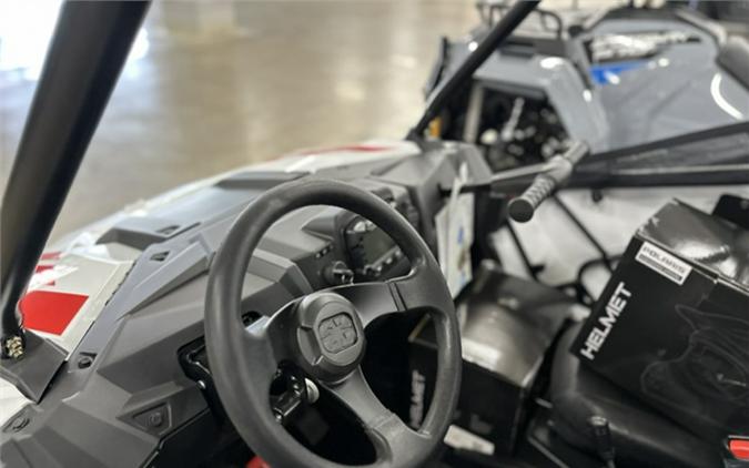 2023 Polaris RZR 200 EFI