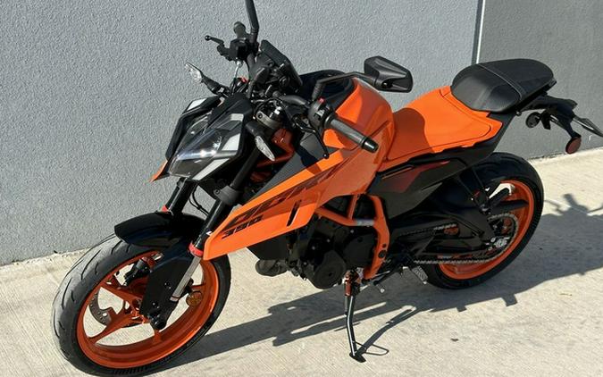 2024 KTM Duke 390