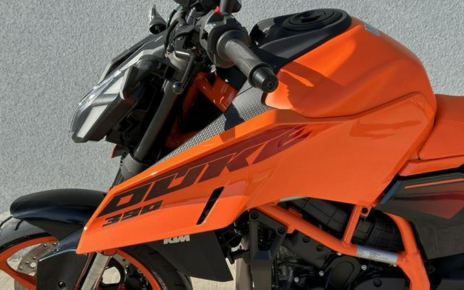 2024 KTM Duke 390