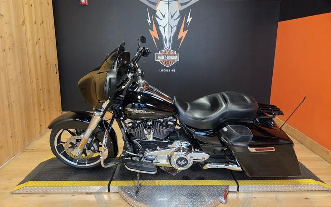 FLHX 2020 Street Glide®