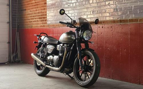 2023 Triumph Speed Twin 900 Matte Ironstone