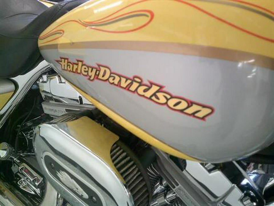 2005 Harley-Davidson FLHTCSE2 Screamin' Eagle® Electra Glide® 2