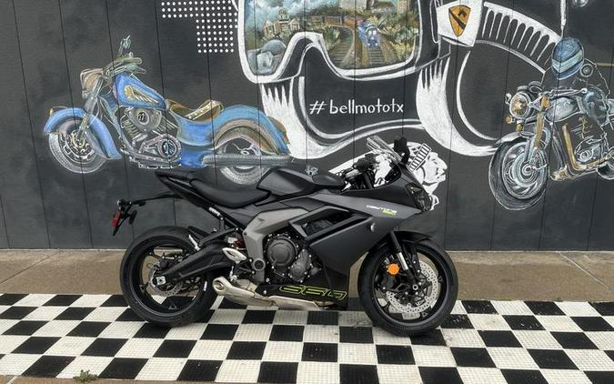 2025 Triumph Daytona 660 Satin Granite/Satin Black