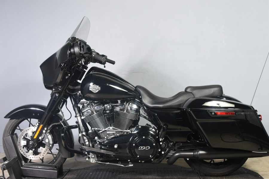 2022 Harley-Davidson Street Glide Special