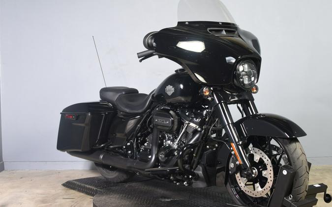 2022 Harley-Davidson Street Glide Special