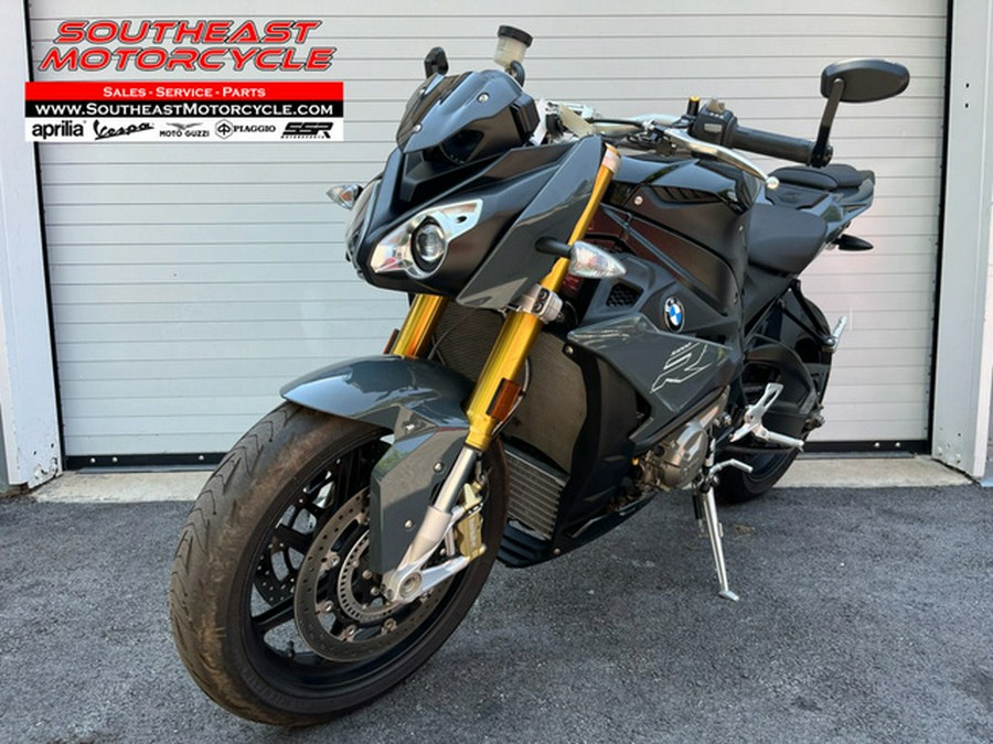 2017 BMW S 1000 R Premium Racing RedBlack Storm Metallic