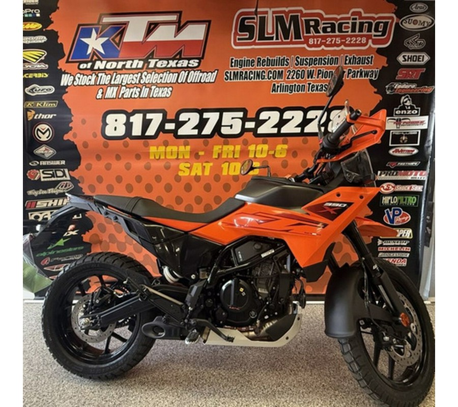 2025 KTM Adventure 390 X