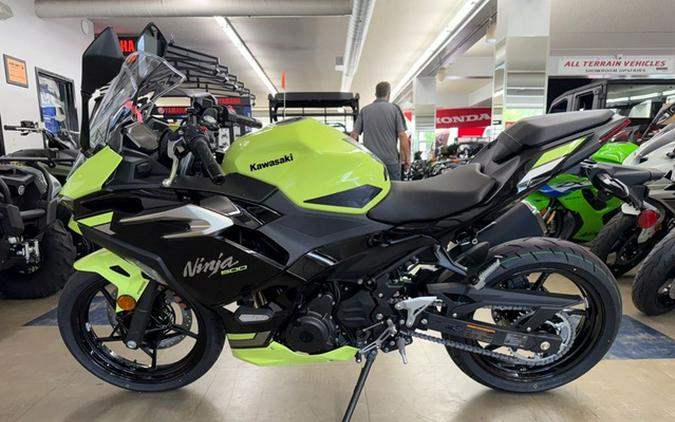 2026 Kawasaki Ninja 500 SE ABS