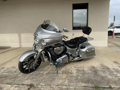 Quick review of 2018 Indian Chieftain Elite with big...