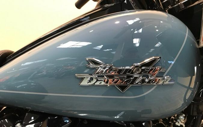 2024 Harley-Davidson® Road Glide® 3 Sharkskin FLTRT