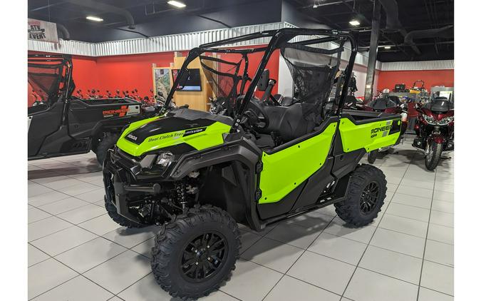 2023 Honda Pioneer 1000 Deluxe