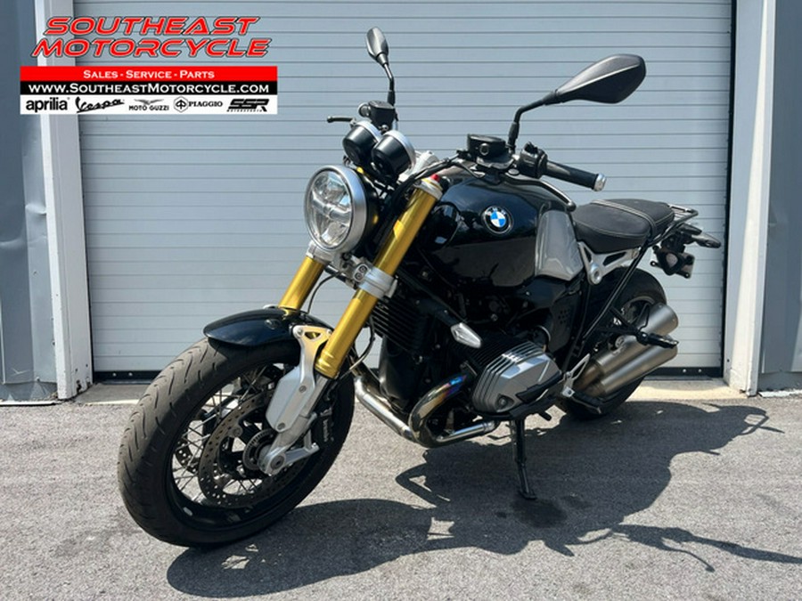 2021 BMW R nineT Black Storm Metallic