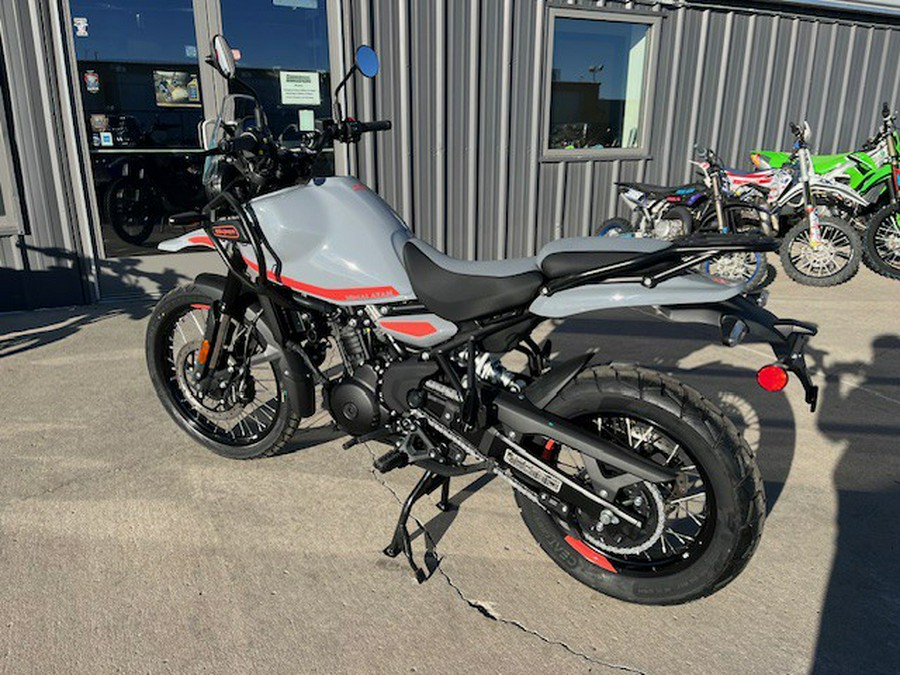 2025 Royal Enfield HIMALAYAN SLATE HIMA SALT