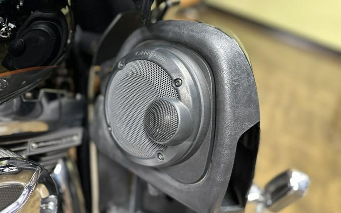 FLTRUSE 2016 CVO™ Road Glide® Ultra