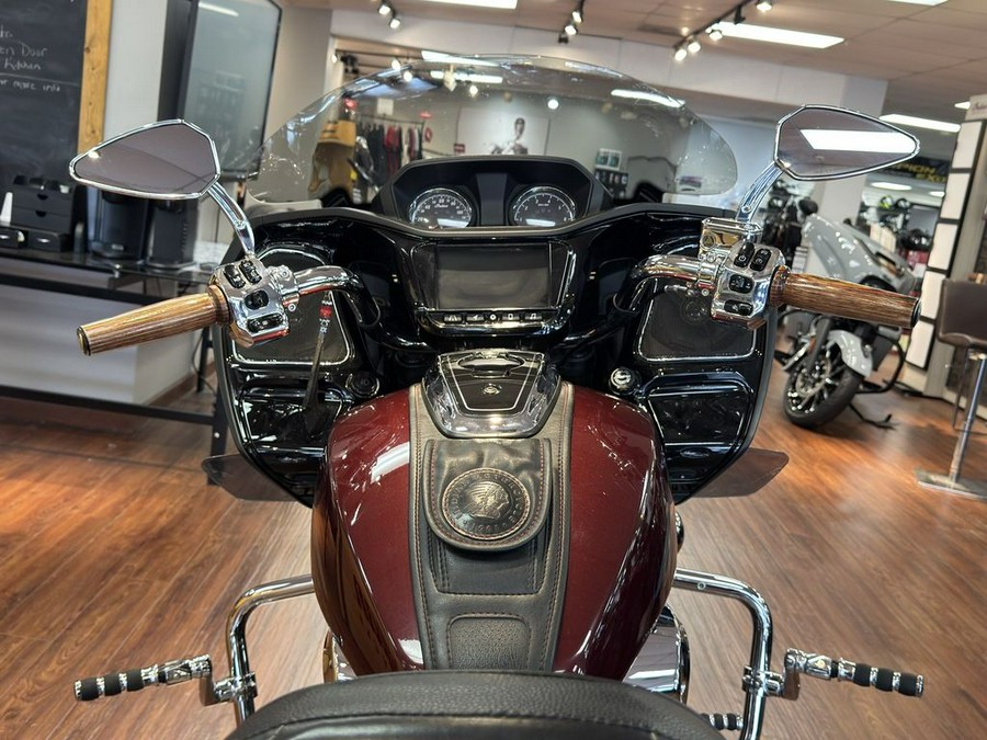 2022 Indian Motorcycle® Challenger® Limited Maroon Metallic