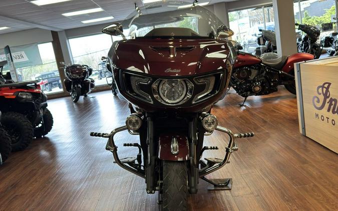 2022 Indian Motorcycle® Challenger® Limited Maroon Metallic