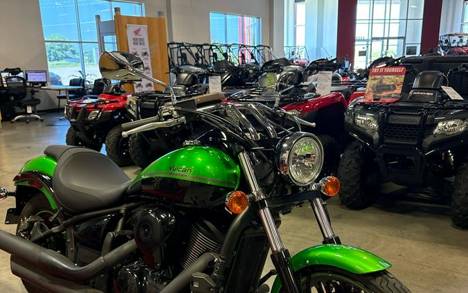 2018 Kawasaki Vulcan® 900 Custom