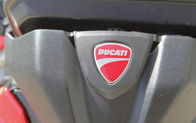 2026 Ducati Hypermotard V2